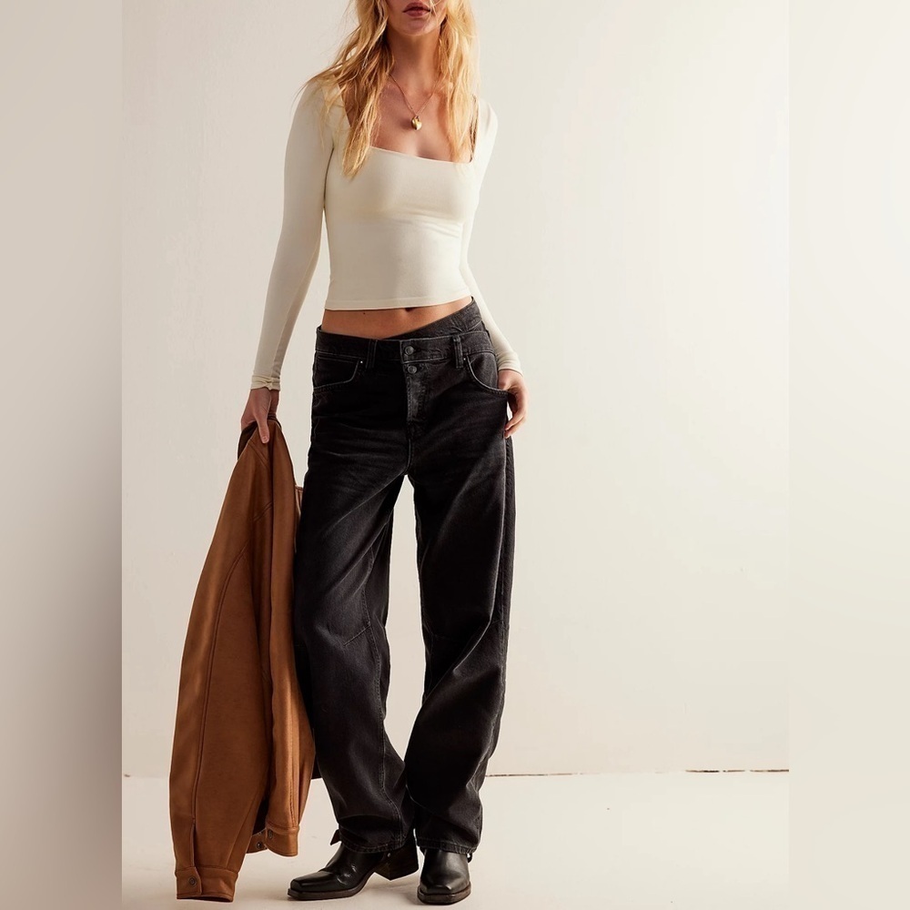 NWT Free People, We The Free, Crossroads Mid Rise Slim Straight Jeans, 27 Black - Picture 3 of 7